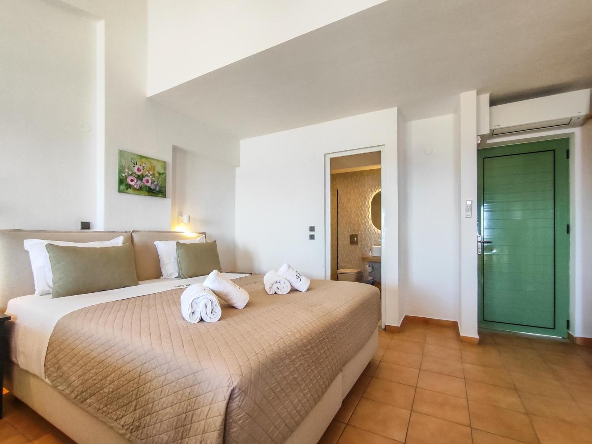 Hotel Dafni Skiathos Town Exterior photo